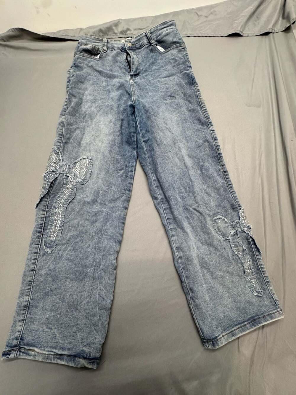Red Bottoms Wide Leg Jeans Size 14 Blue Rhinestone Bows Acid Wash Denim